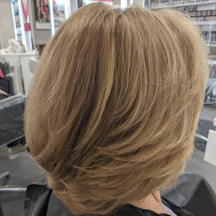 Blonde Bob With Layers